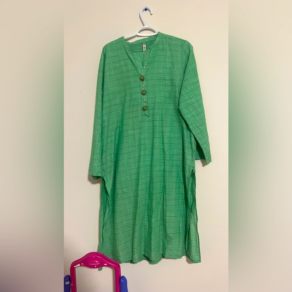 Ethnic suit